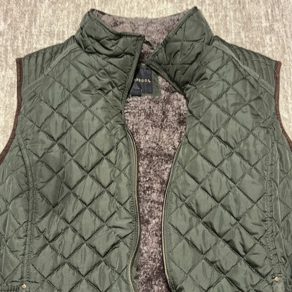 XL Weatherproof Army green puffer vest faux fur lined gold hardware women's - Picture 2 of 6